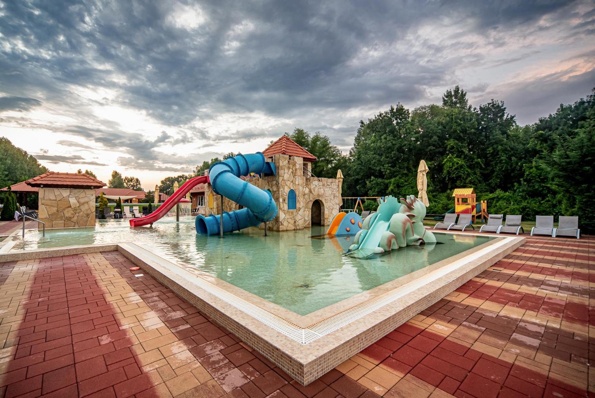 Termál Hotel Vesta Tapioszecso Esterno foto